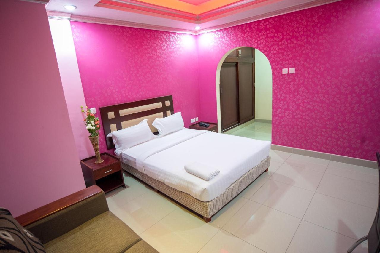 Euro Hotel And Apartments Дар ес Саалам Екстериор снимка