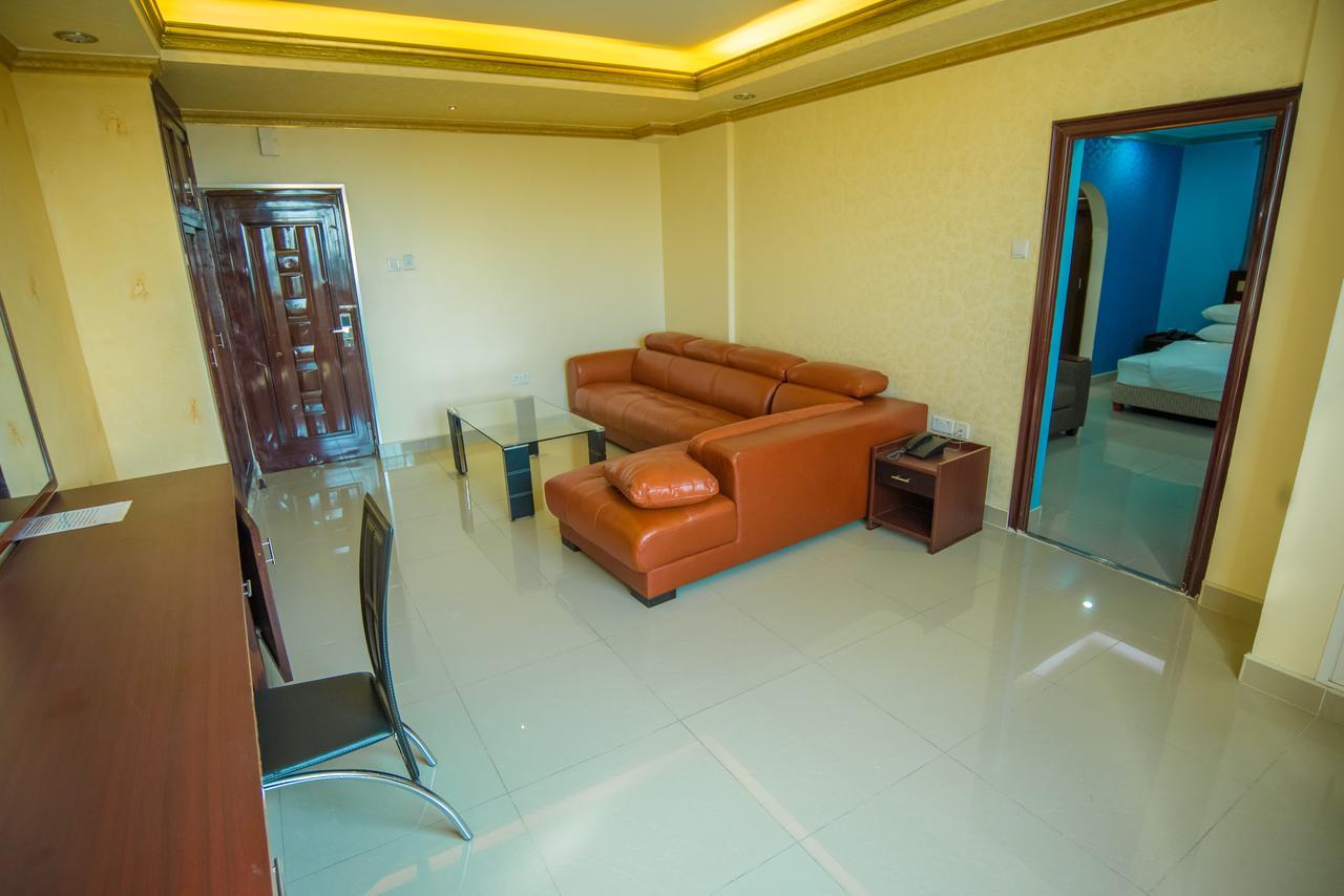 Euro Hotel And Apartments Дар ес Саалам Екстериор снимка