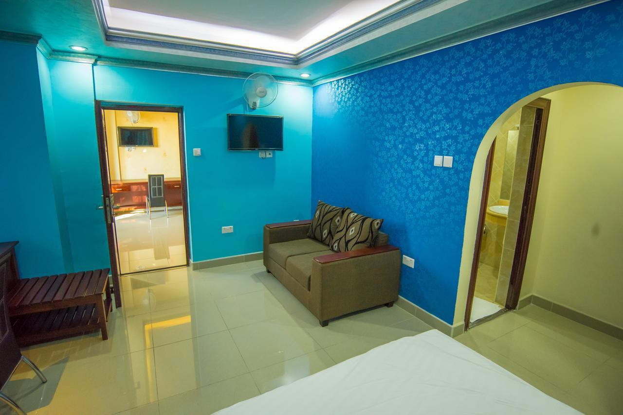 Euro Hotel And Apartments Дар ес Саалам Екстериор снимка
